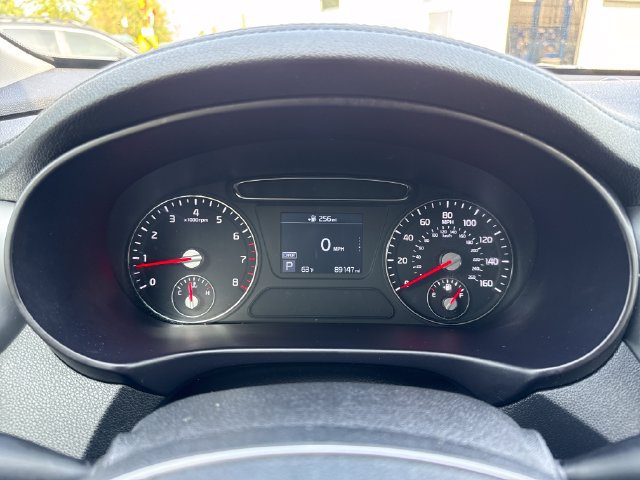 Used 2019 Kia Sorento FWD w/ Option Group 020 image 12