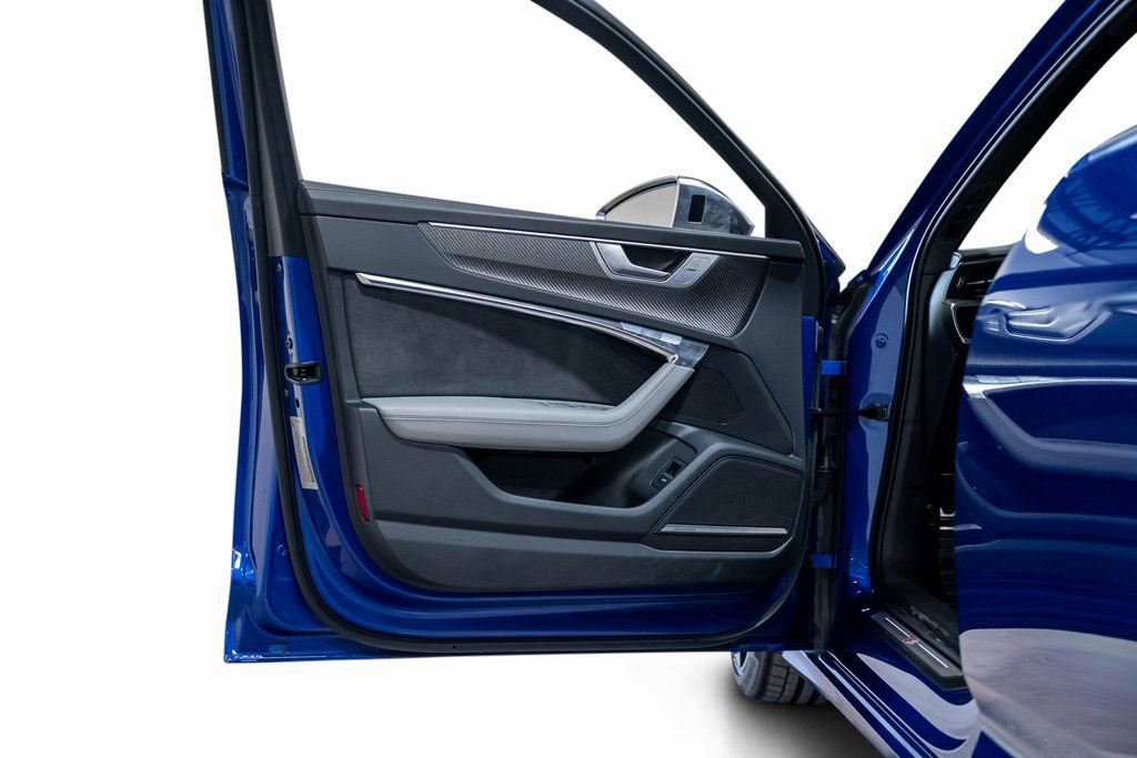 Used 2023 Audi S6 Prestige image 56