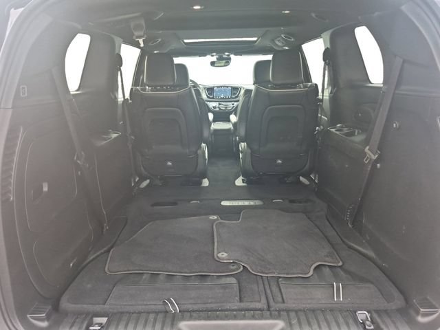 Used 2024 Chrysler Pacifica Premium FWD image 19