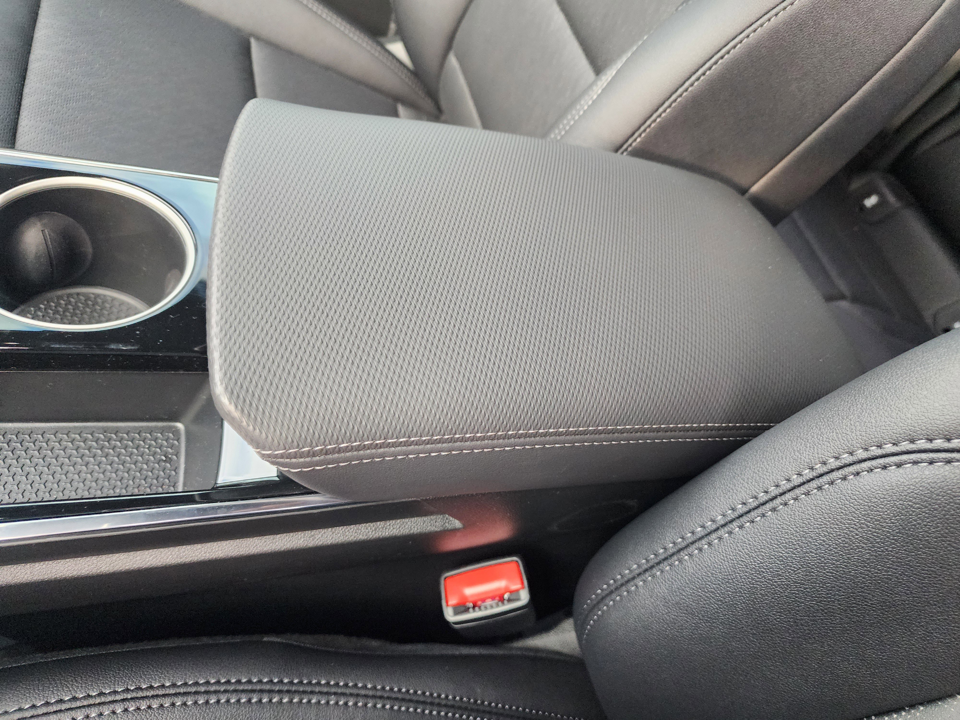 New 2026 Chevrolet Equinox LT w/ Convenience Package II image 35