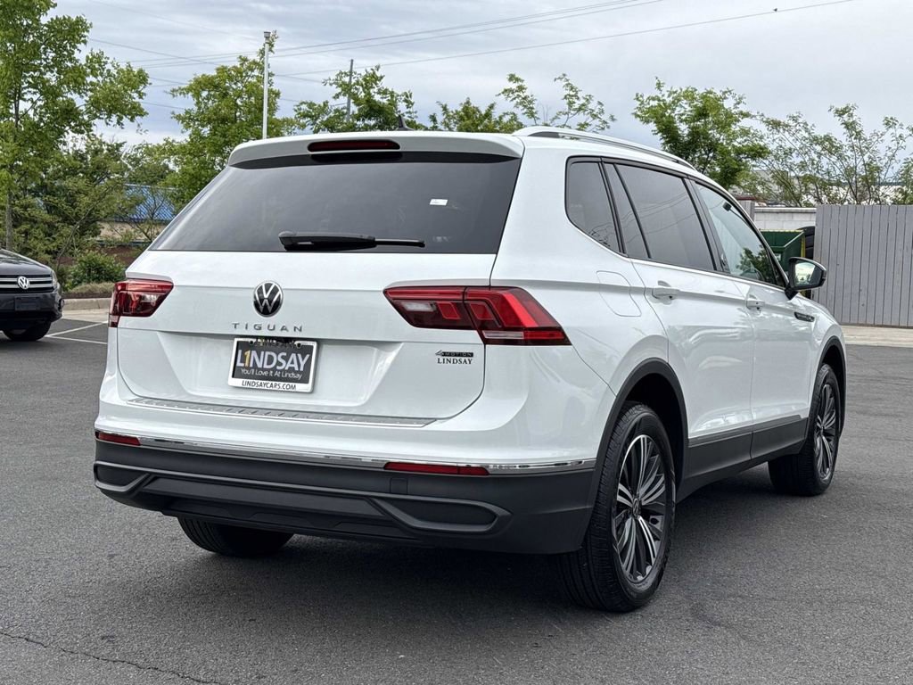 Used 2024 Volkswagen Tiguan Wolfsburg Edition w/ Panoramic Sunroof Package AWD/4WD image 3