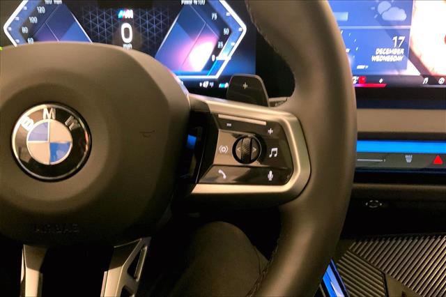 Certified 2025 BMW X3 xDrive30i w/ Premium Package image 19