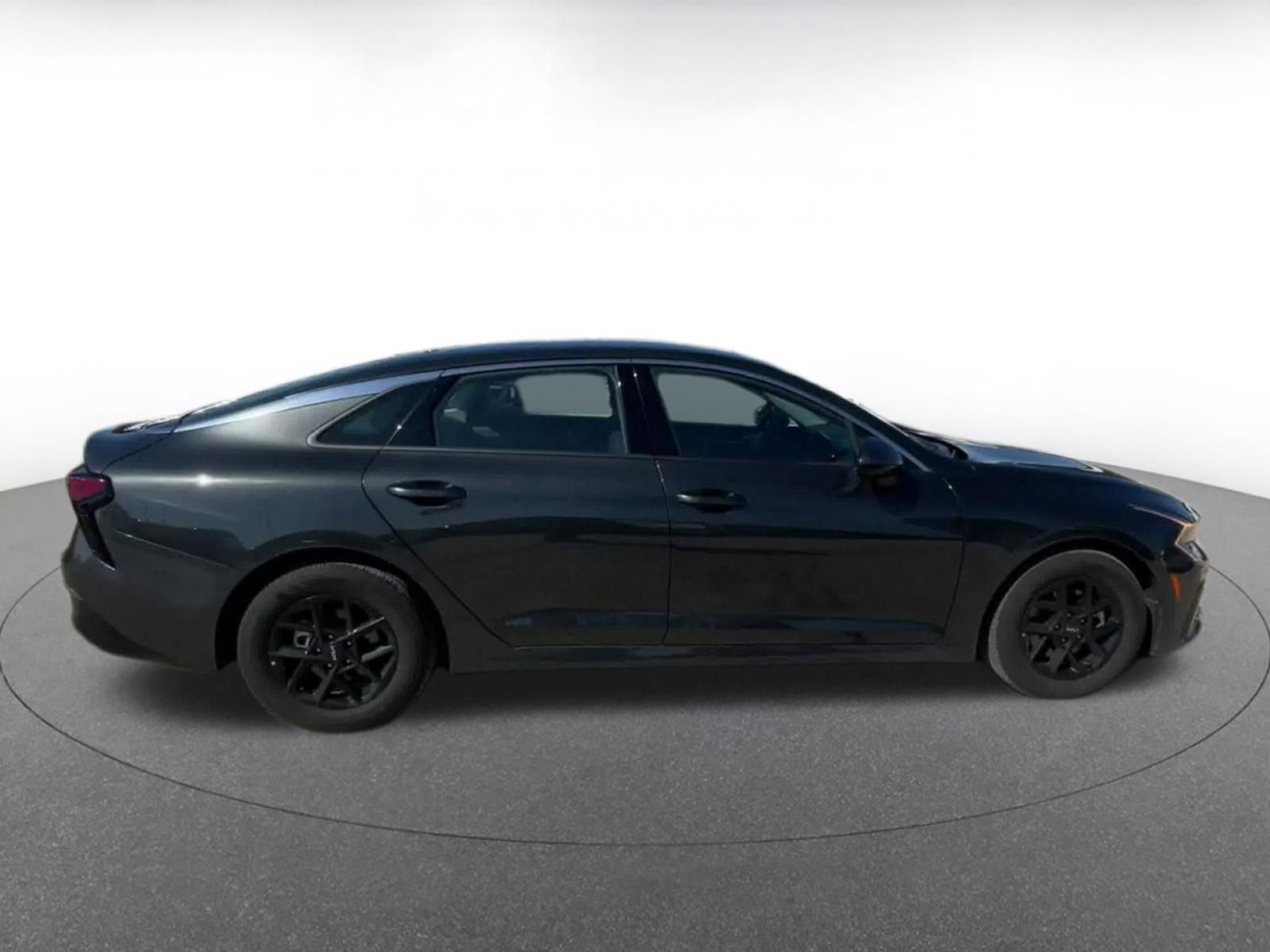 Used 2025 Kia K5 LXS image 16