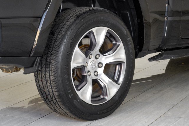 Used 2019 RAM 1500 Laramie AWD/4WD image 69