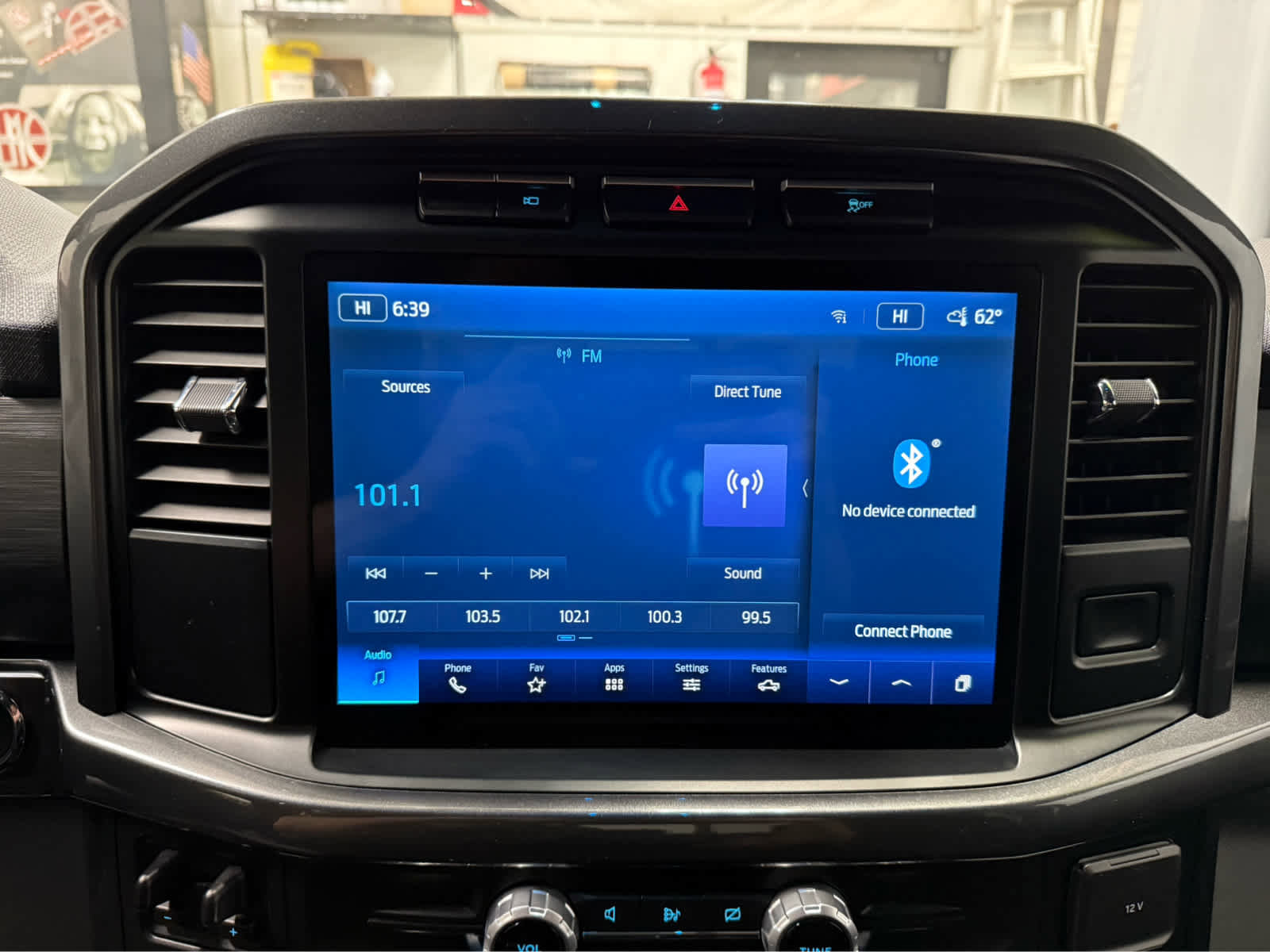 Used 2022 Ford F150 XLT w/ Equipment Group 302A High image 19