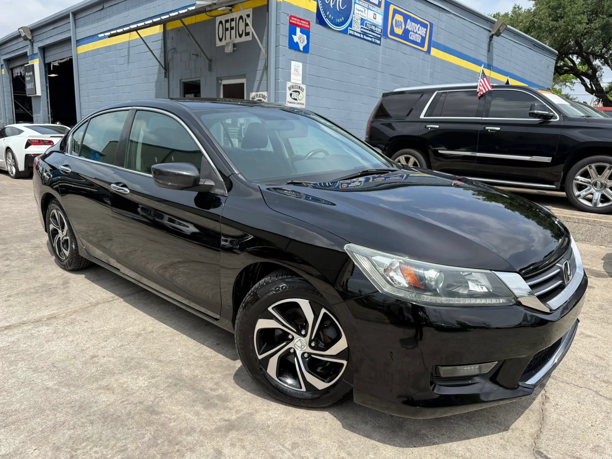 Used 2015 Honda Accord Sport image 1