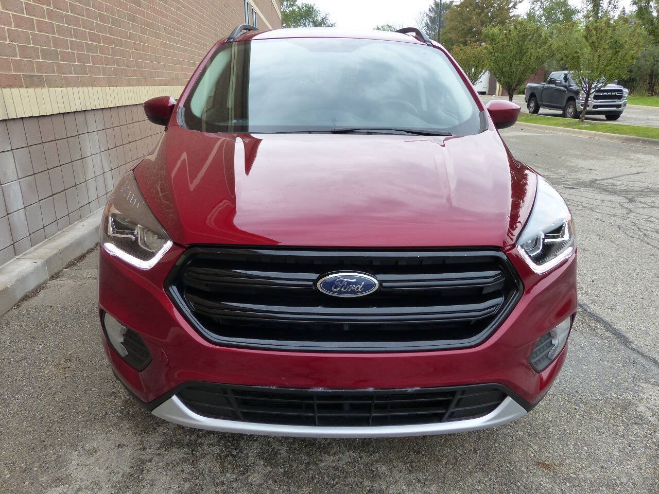 Used 2019 Ford Escape SEL AWD/4WD image 6