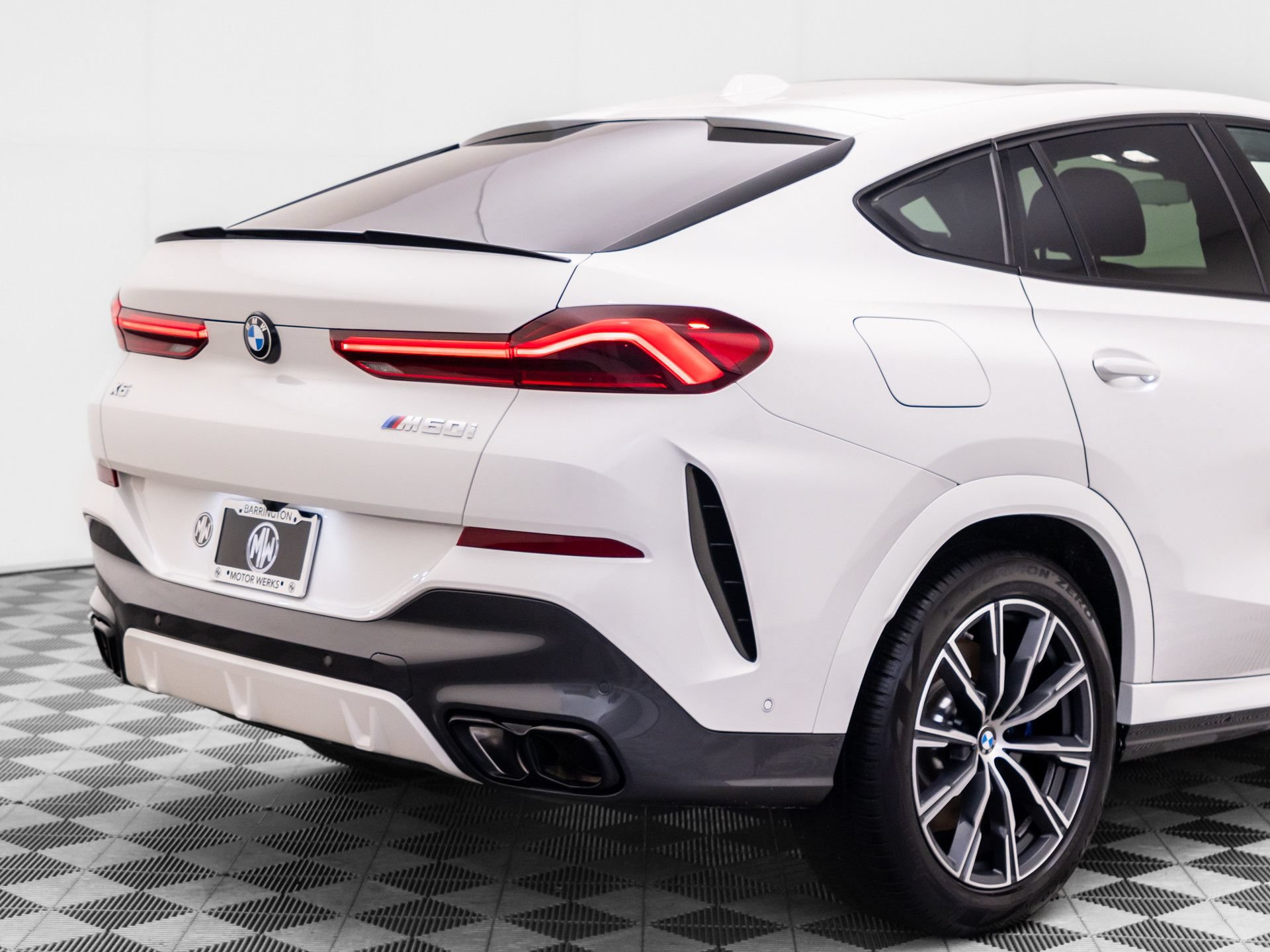 Certified 2026 BMW X6 M60i AWD/4WD image 40