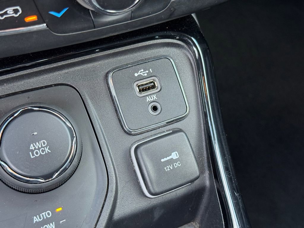 Used 2021 Jeep Compass Limited AWD/4WD image 27