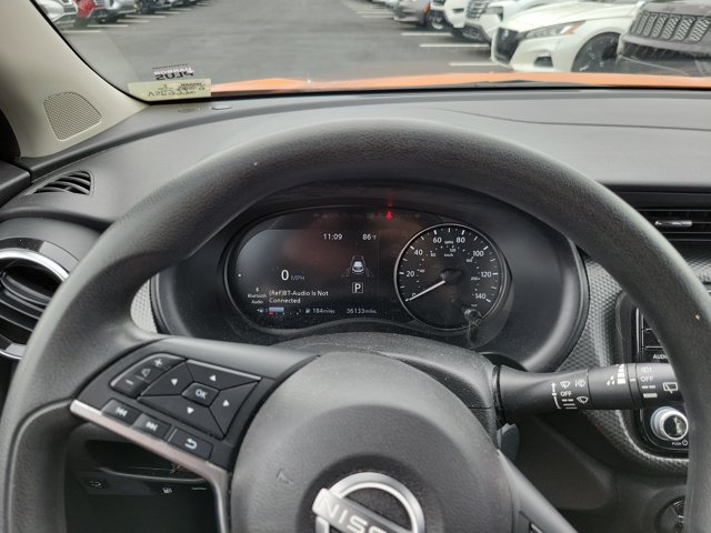 Certified 2022 Nissan Kicks SV w/ Interior Electronics Package FWD image 31