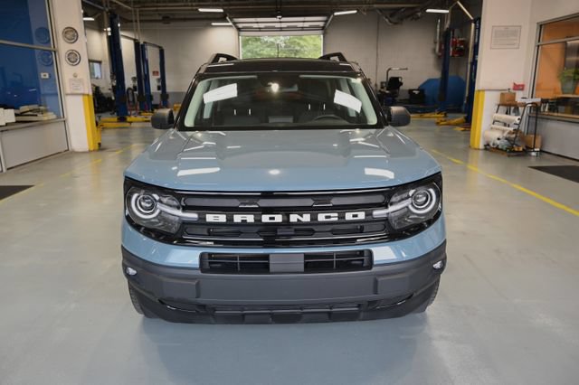 Used 2021 Ford Bronco Sport Outer Banks w/ Outer Banks Package AWD/4WD image 2