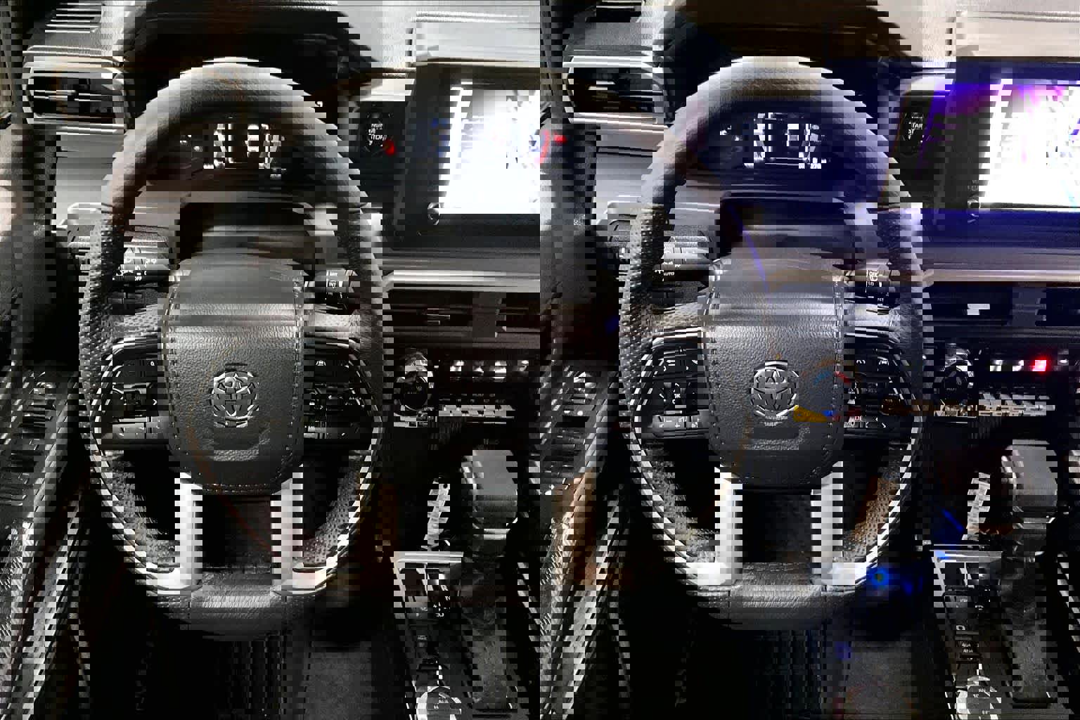 Certified 2025 Toyota Tacoma SR5 image 6