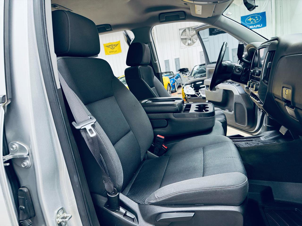 Used 2016 Chevrolet Silverado 1500 LT w/ All Star Edition image 38