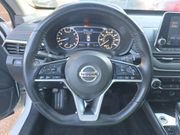 Used 2019 Nissan Altima 2.5 SR FWD image 14