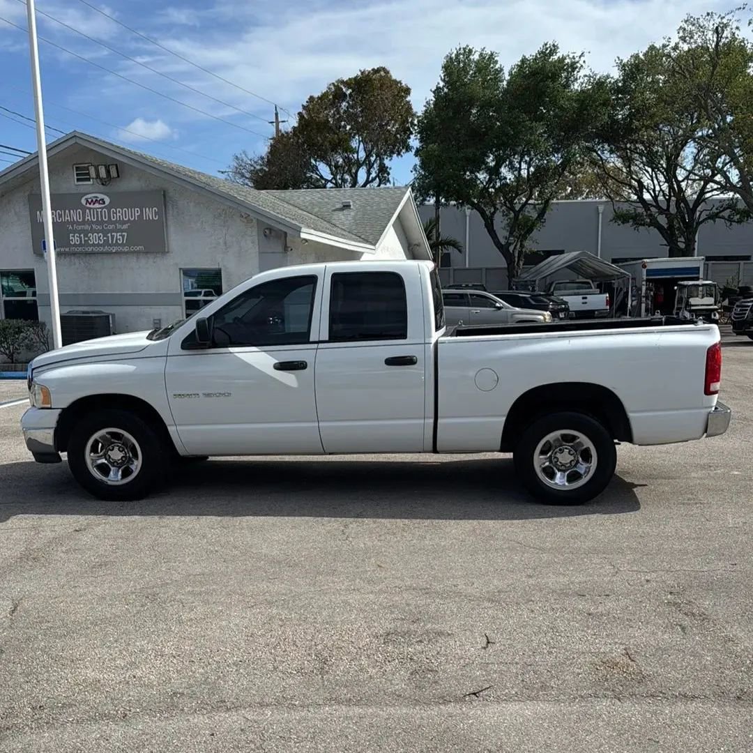 Used 2004 Dodge Ram 1500 Truck SLT image 3