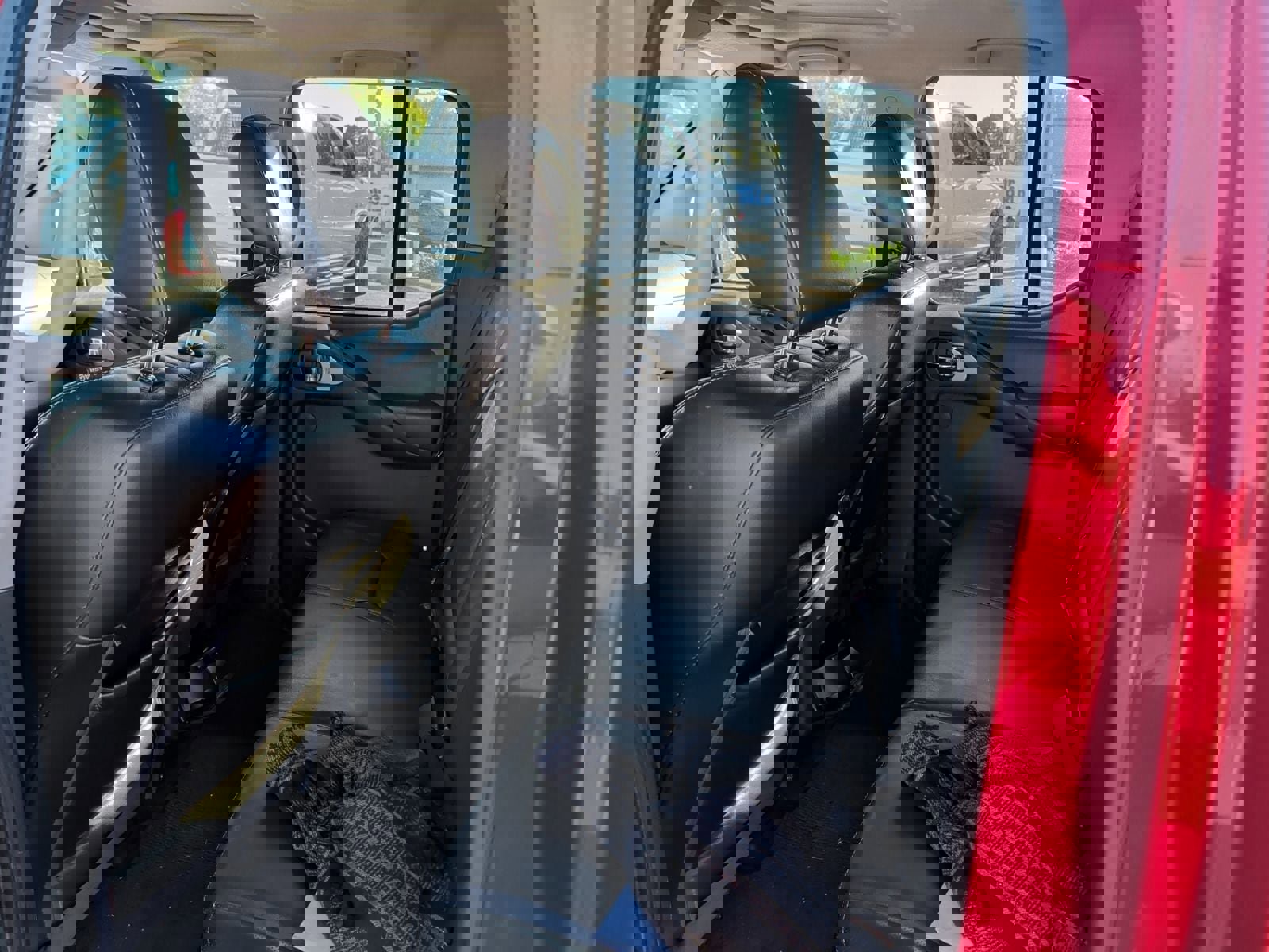 Used 2016 Nissan Frontier PRO-4X w/ Pro-4x Luxury Package image 12