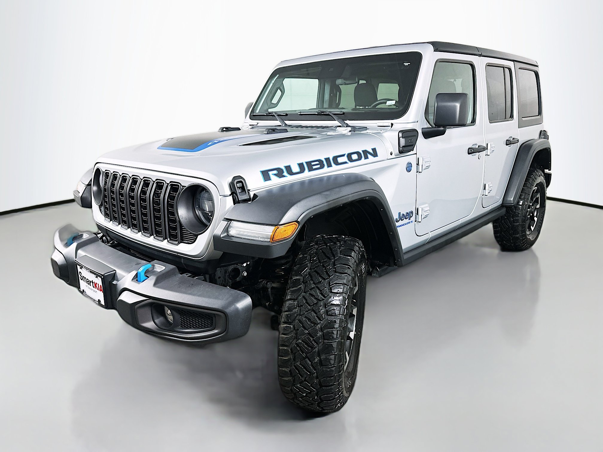 Used 2024 Jeep Wrangler Unlimited Rubicon 4xe AWD/4WD image 3