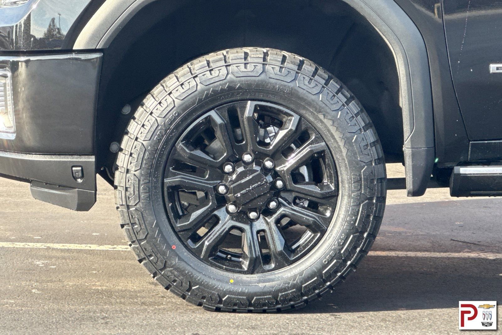 Certified 2023 GMC Sierra 3500 Denali w/ Denali Black Diamond Edition image 33