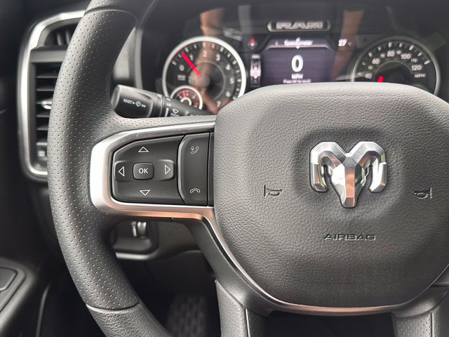 New 2026 RAM 1500 Express AWD/4WD image 19