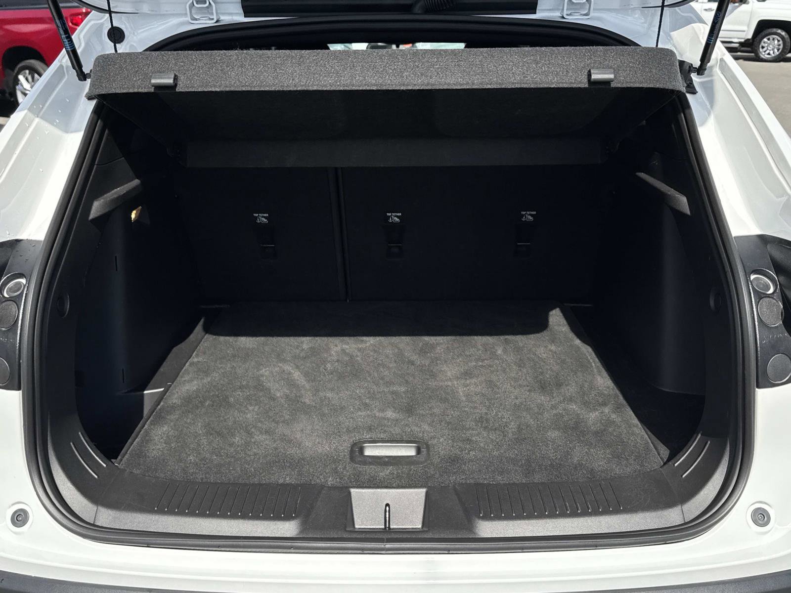 Used 2024 Chevrolet Trax RS w/ Driver Confidence Package image 27