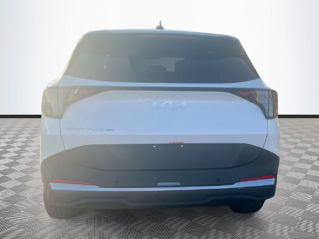 New 2027 Kia Sportage LX FWD image 6