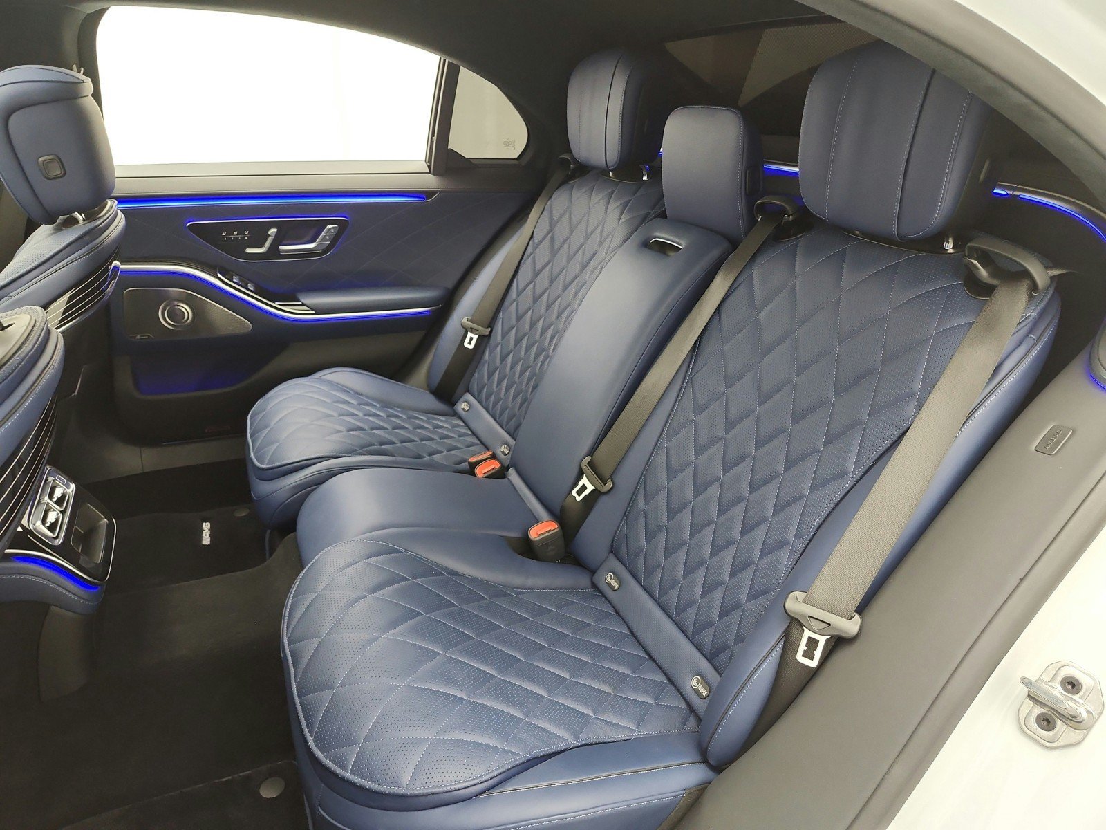 Used 2025 Mercedes-Benz S 580 4MATIC Sedan image 15