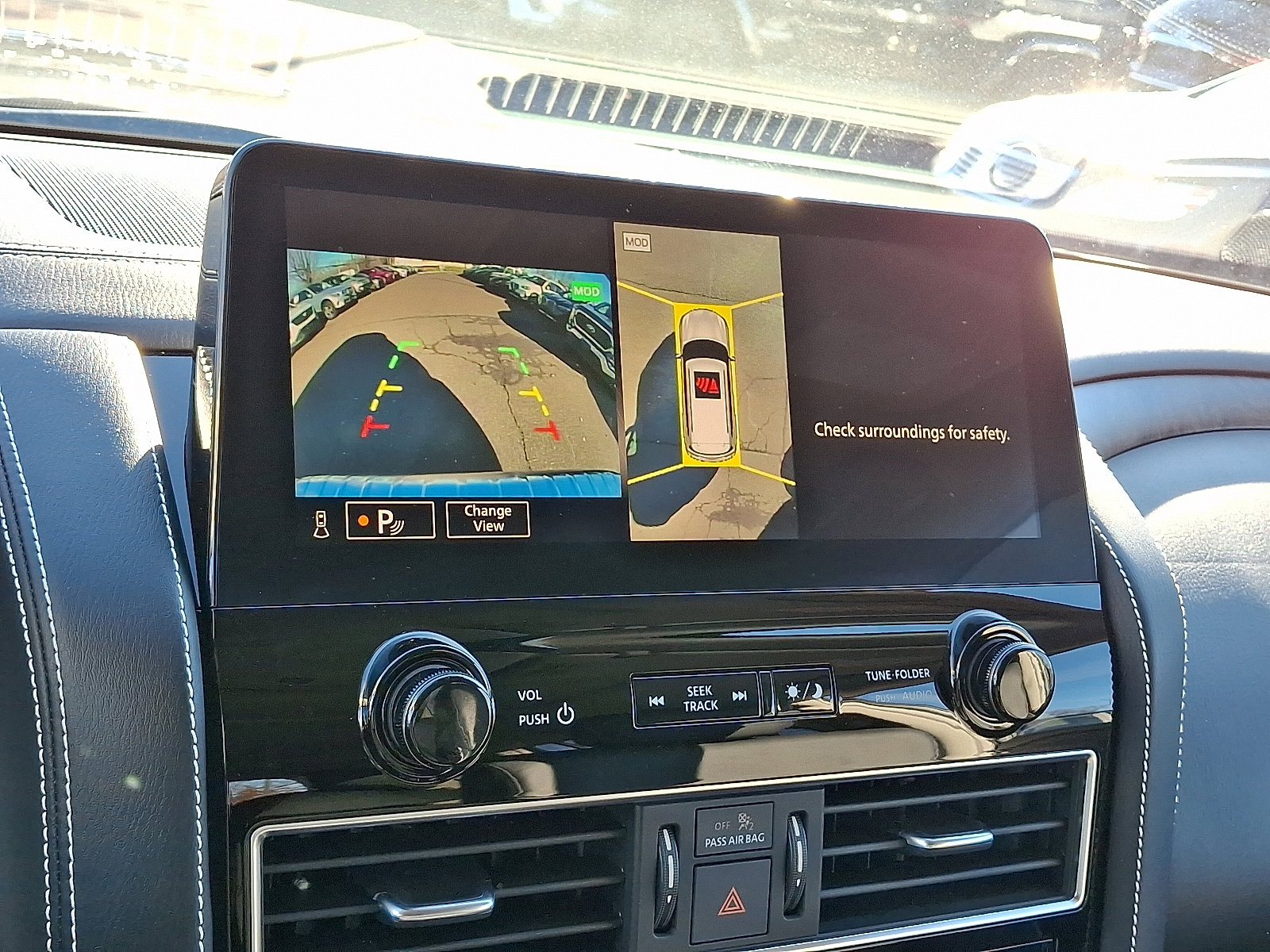 Certified 2024 INFINITI QX80 Premium Select w/ Cargo Package image 19