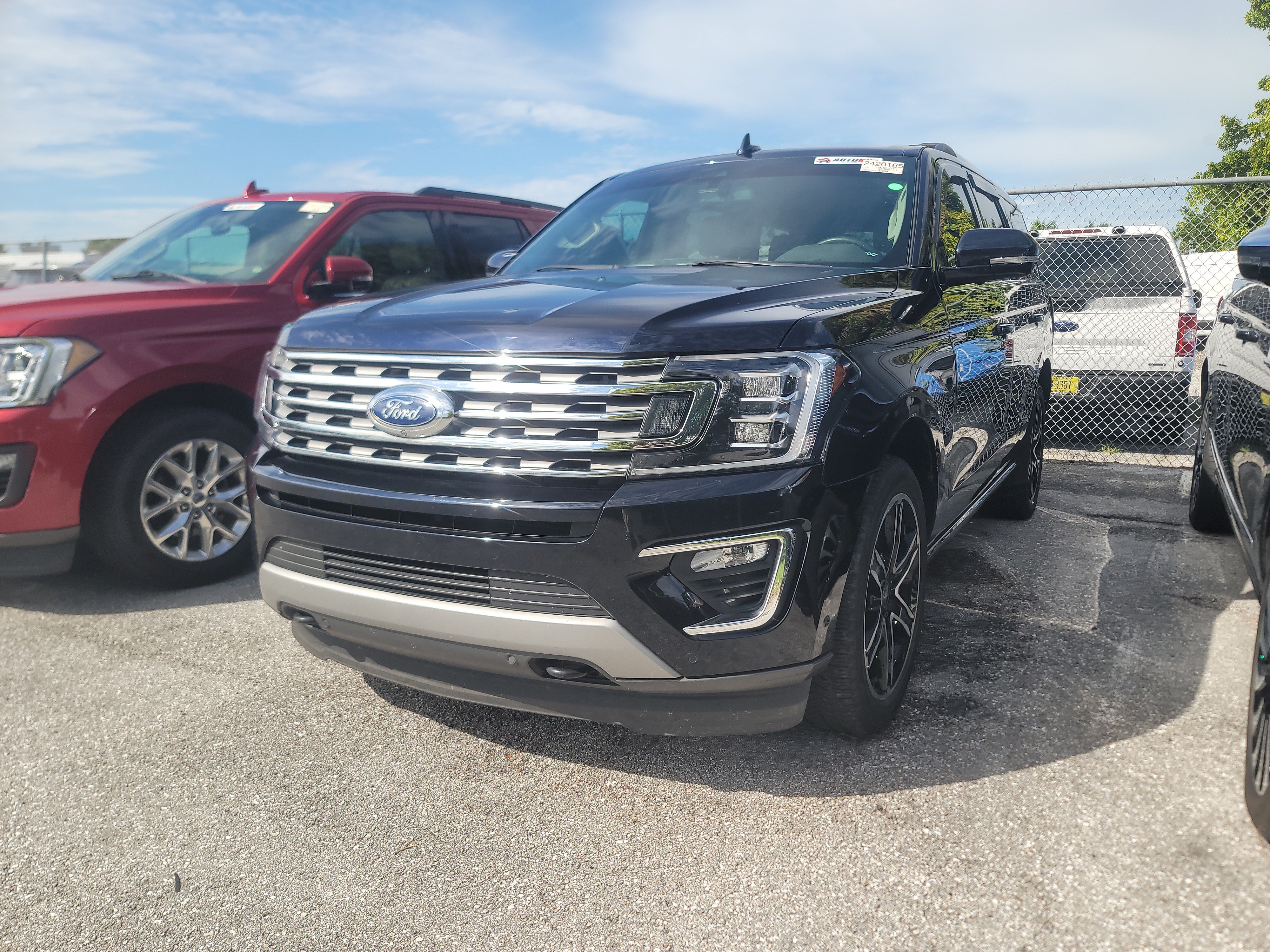 Used 2021 Ford Expedition Limited AWD/4WD image 1