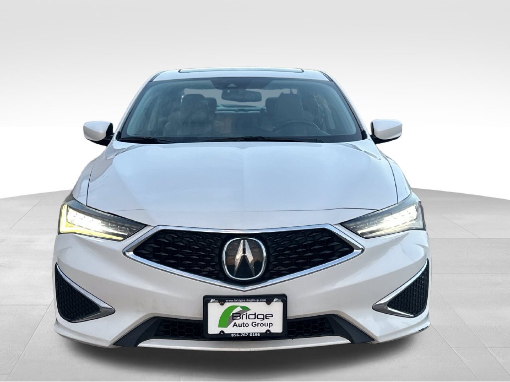 Used 2019 Acura ILX FWD image 2