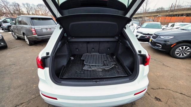 Used 2021 Audi Q3 2.0T Premium w/ Convenience Package image 47