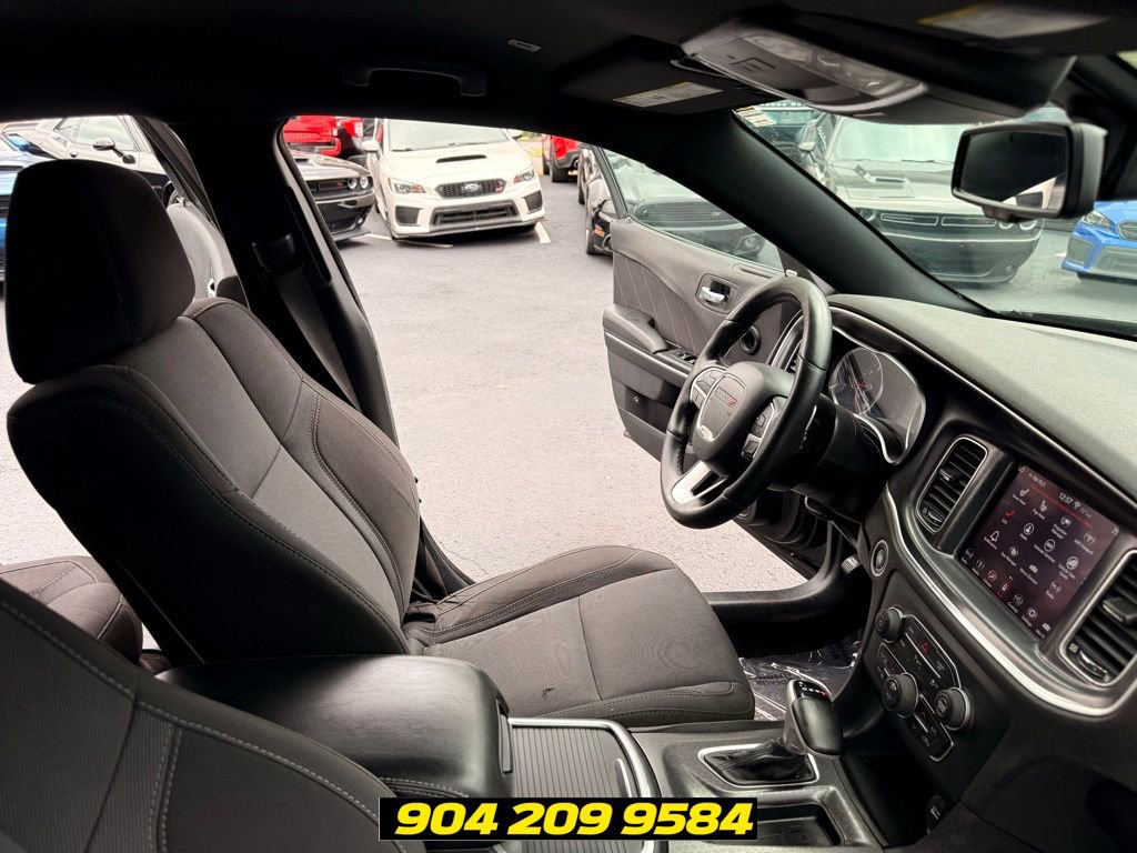 Used 2018 Dodge Charger R/T RWD image 30