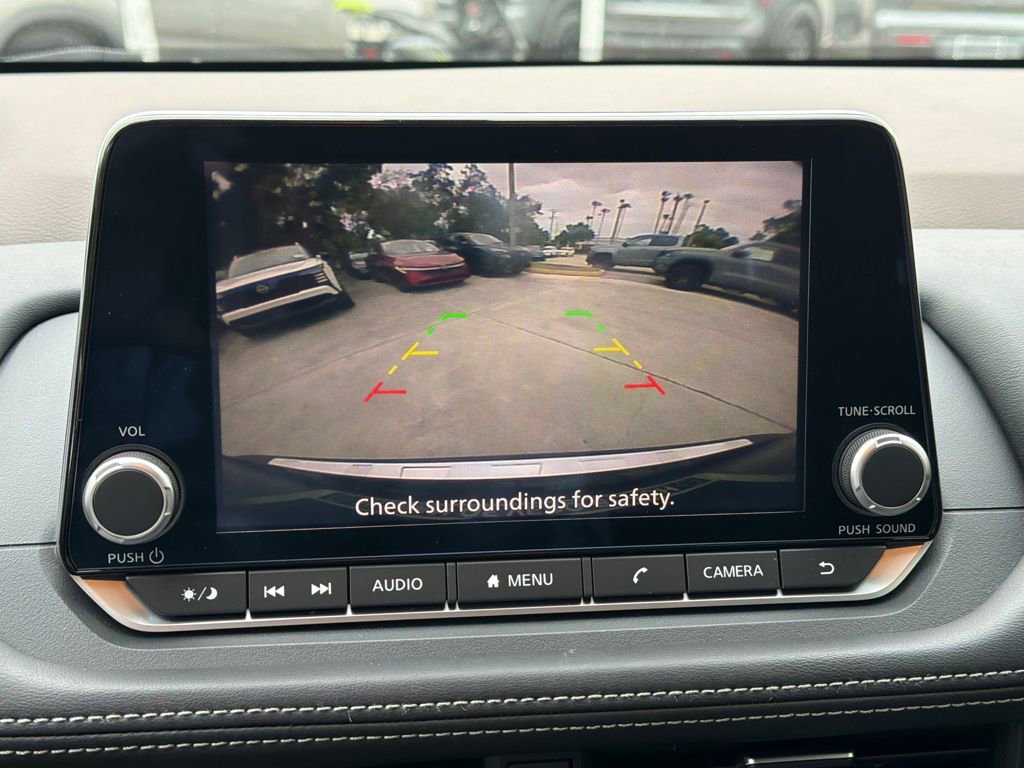 Certified 2023 Nissan Rogue SV image 28