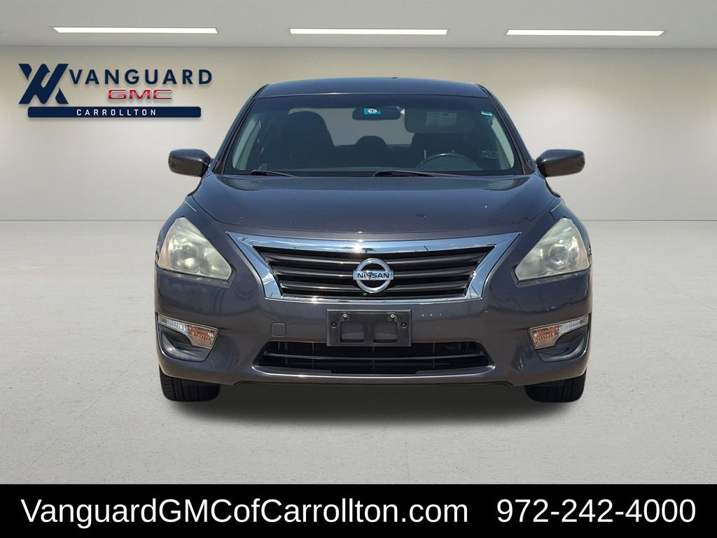 Used 2013 Nissan Altima 2.5 SV FWD image 2