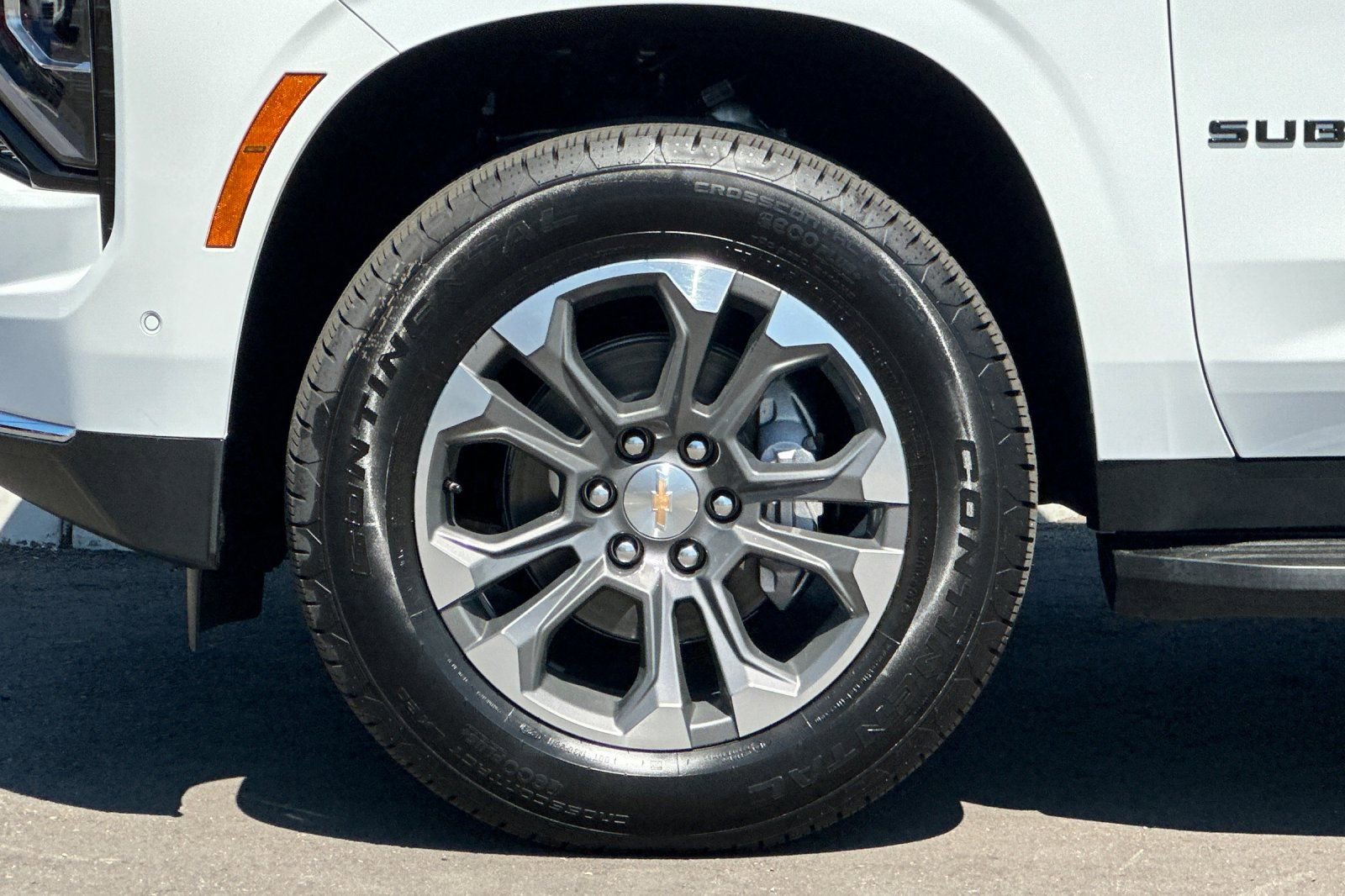New 2026 Chevrolet Suburban LS w/ LPO, Dark Essentials Package RWD image 27