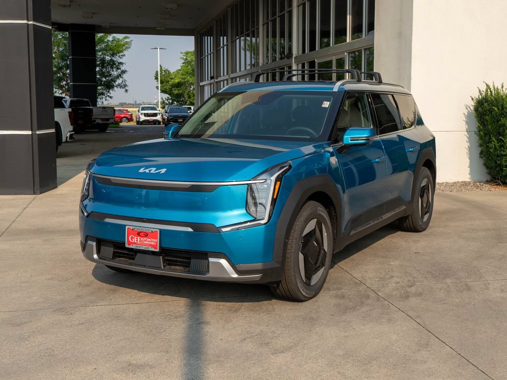 New 2026 Kia EV9 Wind AWD/4WD image 3