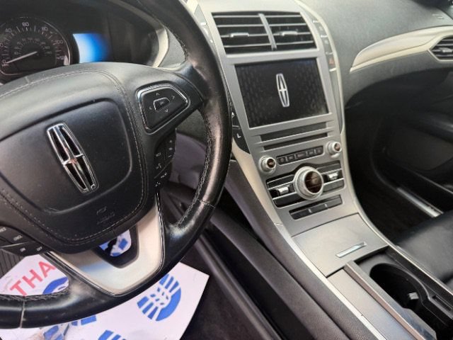 Used 2017 Lincoln MKZ Premiere FWD image 22