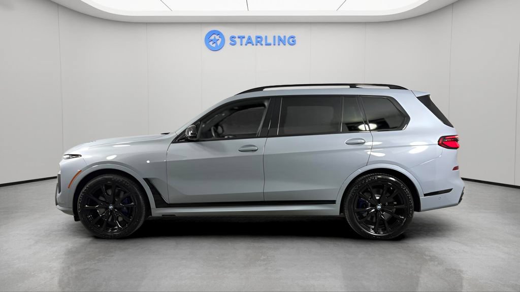 Used 2024 BMW X7 M60i w/ Executive Package AWD/4WD image 4