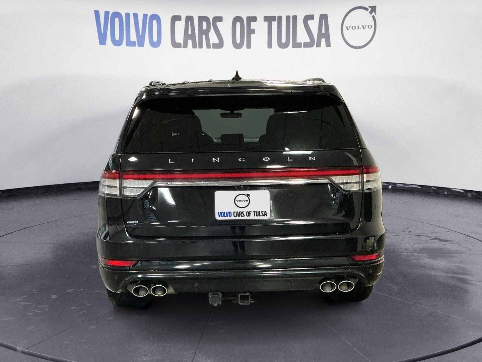 Certified 2023 Lincoln Aviator Reserve w/ Jet Appearance Package AWD/4WD image 4