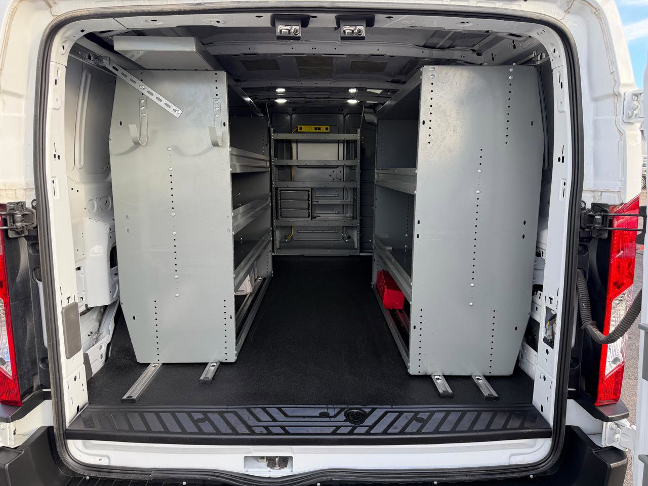 Used 2021 Ford Transit 150 Low Roof AWD image 28