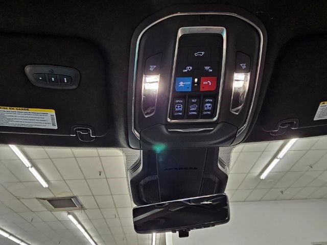 Used 2024 Jeep Wagoneer Launch Edition image 23