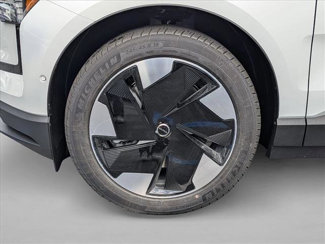 New 2026 Volvo EX30 Ultra w/ Protection Package image 11
