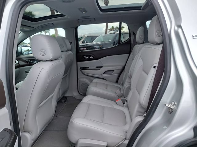 Used 2018 GMC Acadia SLT FWD image 17
