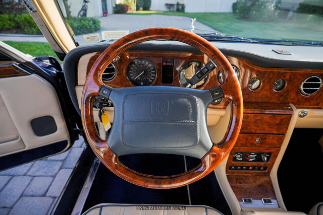 Used 1996 Rolls-Royce Silver Dawn image 28