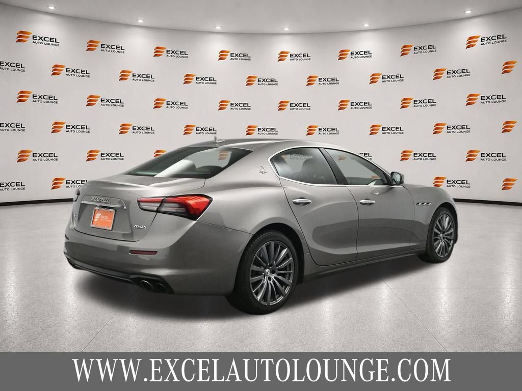 Used 2021 Maserati Ghibli S RWD image 5