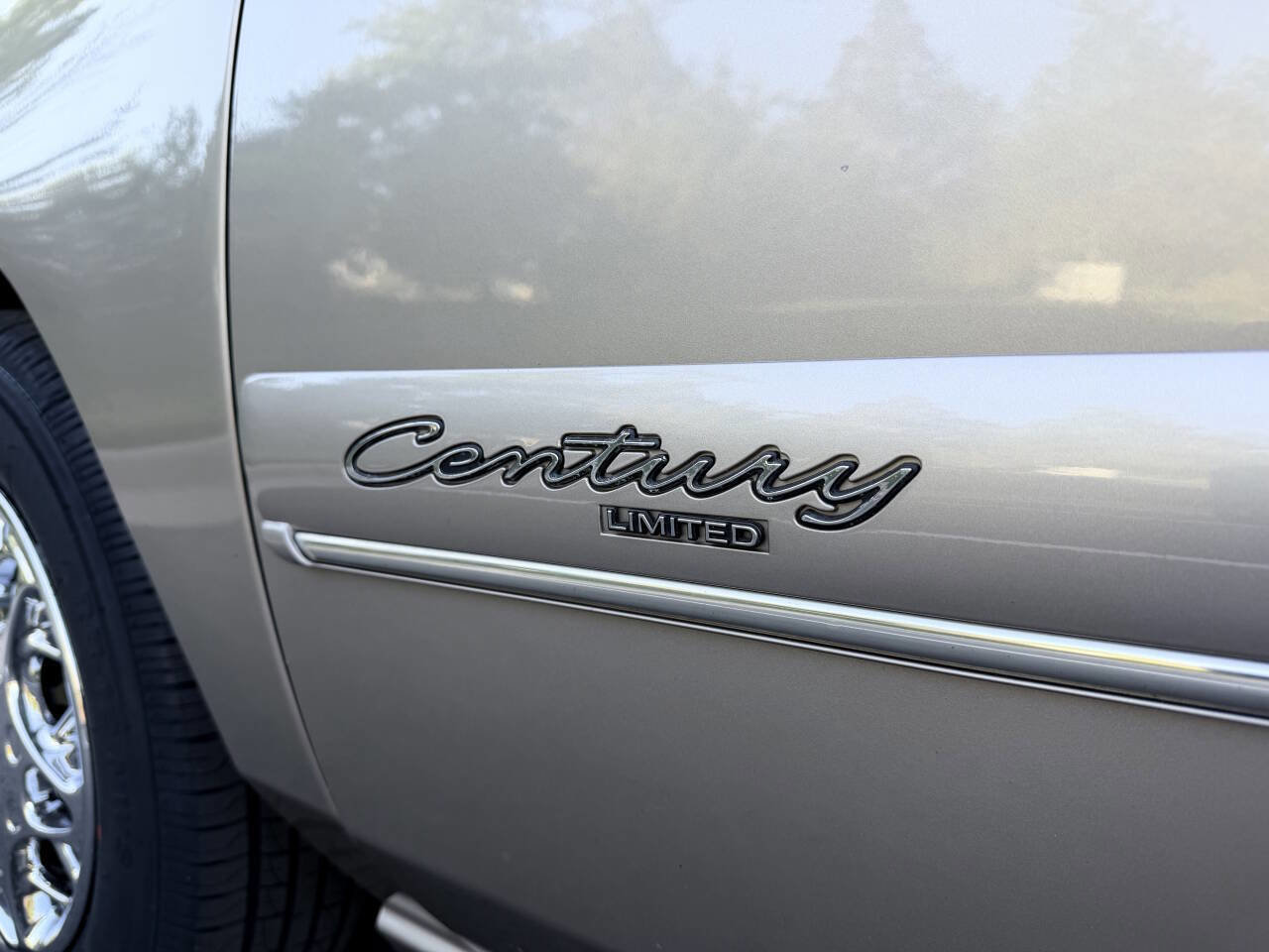 Used 2002 Buick Century Limited FWD image 26