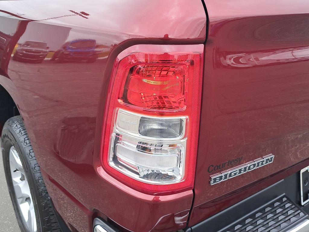 Used 2022 RAM 1500 Big Horn AWD/4WD image 32