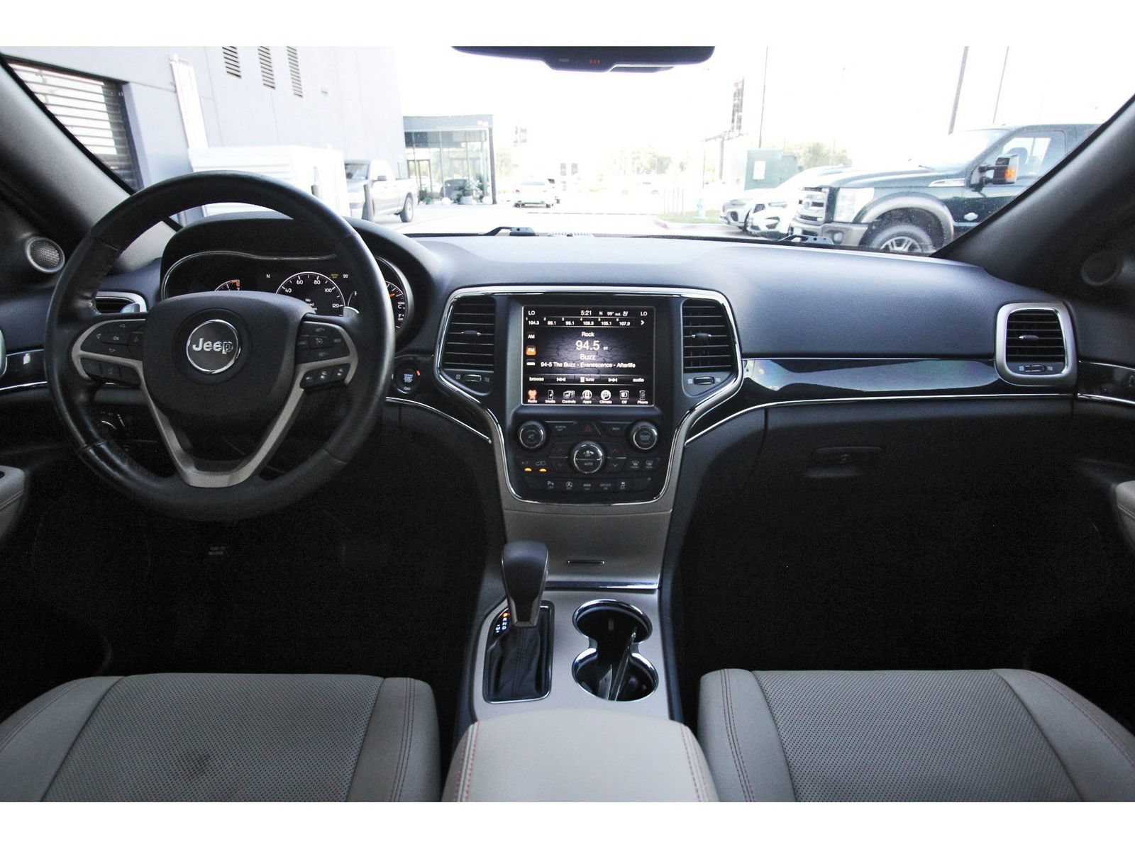 Used 2016 Jeep Grand Cherokee Limited 75th Anniversary AWD/4WD image 10