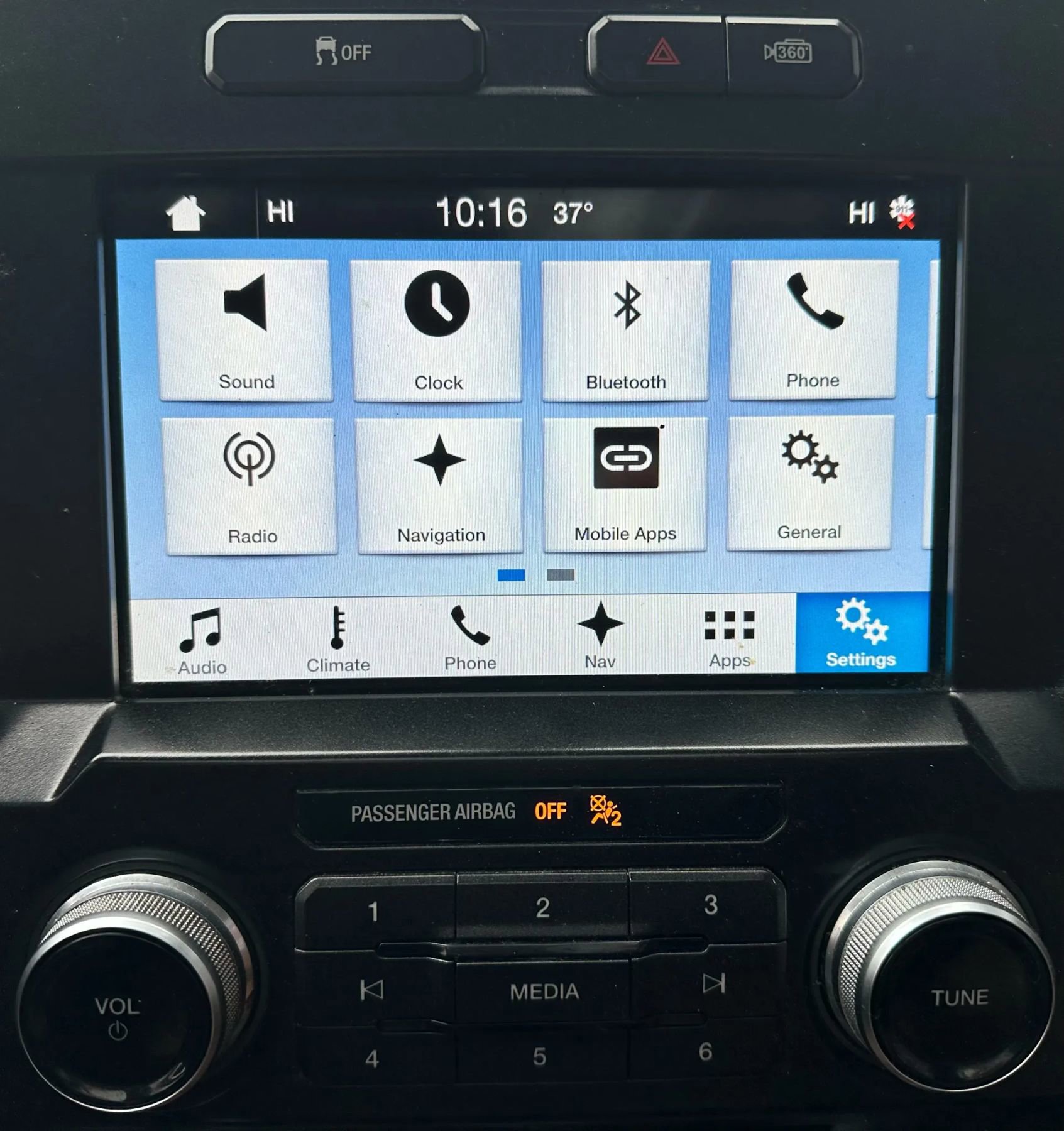 Used 2016 Ford F150 Limited w/ Trailer Tow Package image 19