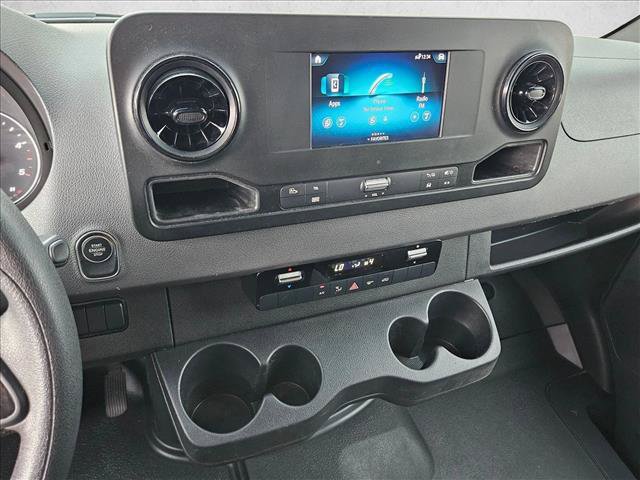 Used 2024 Mercedes-Benz Sprinter 2500 image 12