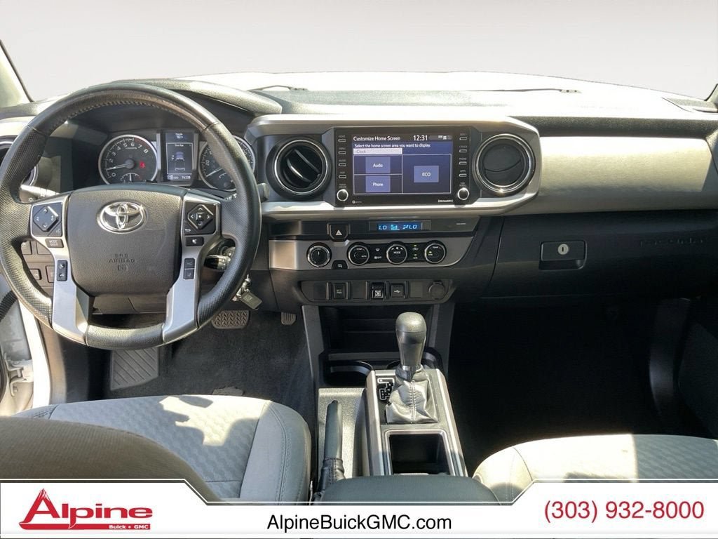 Used 2022 Toyota Tacoma SR5 AWD/4WD image 10